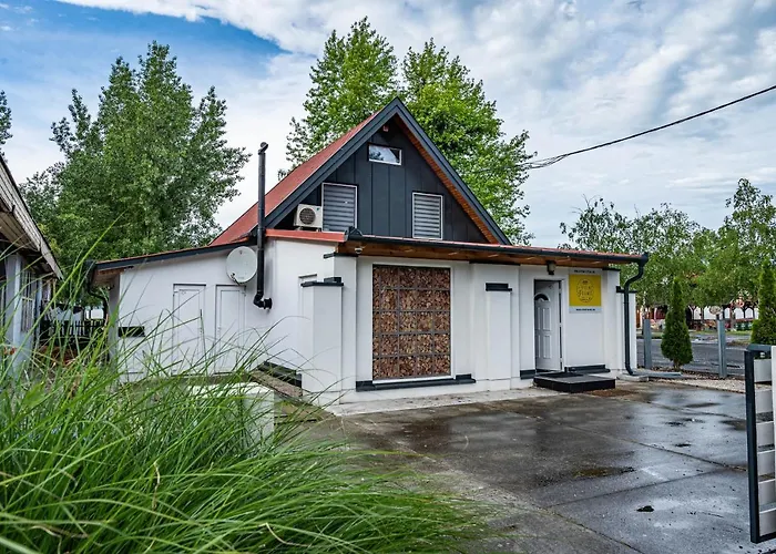 Friends - Családoknak és Baráti Társaságoknak